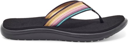 teva women's voya flip flops