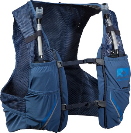 rei hydration vest