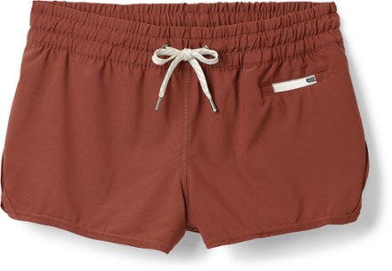 Vuori shop clementine shorts
