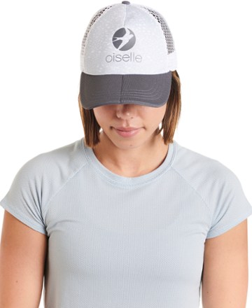 oiselle running hat