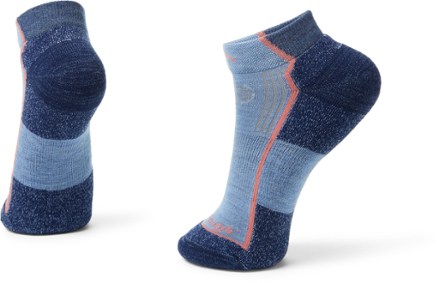 Darn Tough Women's Hiker No-Show Light Cushion Socks