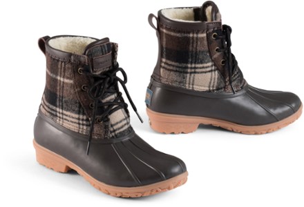 nubuck deck shoes