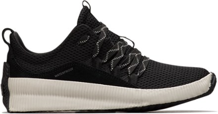 women's out n about plus waterproof sneakers