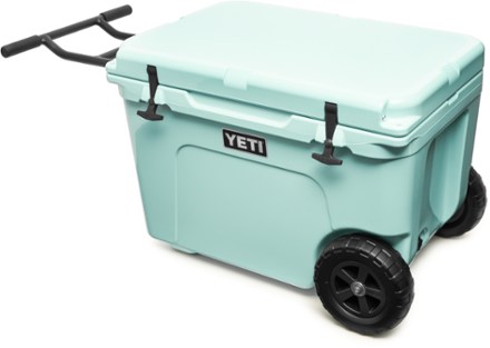 13.8 gallon yeti cooler
