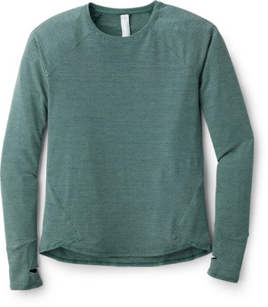 Below is the newest version of Oiselle Flyout Long-Sleeve Top - Women's