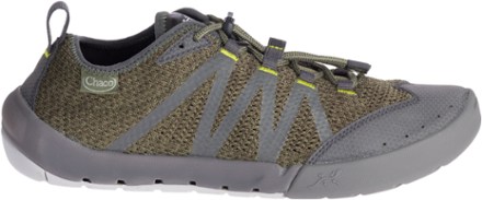 chaco men's water shoes
