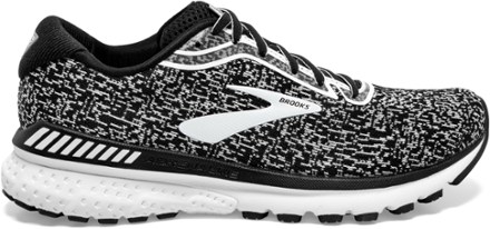 brooks adrenaline gts 20 size 11