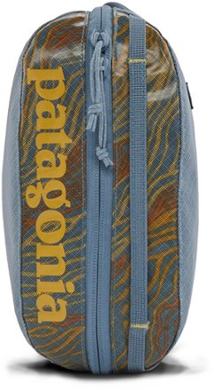rei patagonia black hole cube