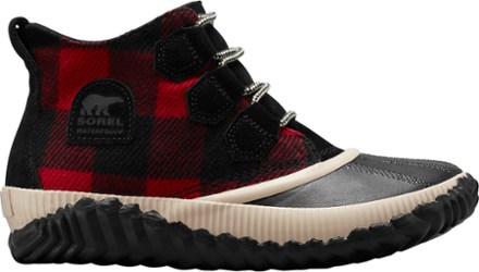 Buffalo plaid sorel boots sales