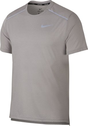 nike shirt deals