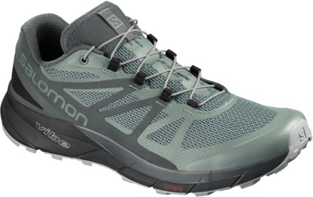salomon gore tex running shoes