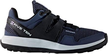 five ten approach shoes women's