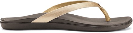 chaco ecotread flip flops