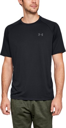 do under armour shirts run small