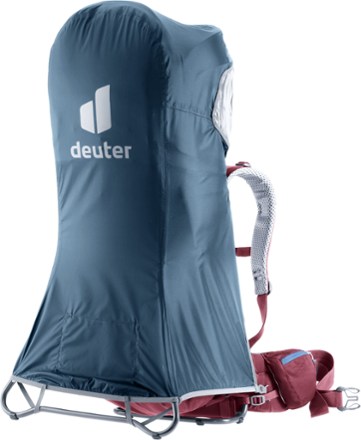 Deuter Kid Comfort Pro review: a luxurious movable throne for the little  one