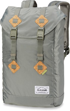 dakine trek ii pack