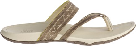 chaco deja sandal