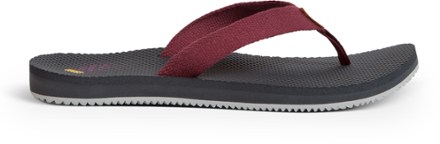 freewaters supreem flip flops