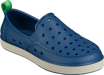kids sanuk shoes