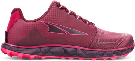 altra womens superior 4