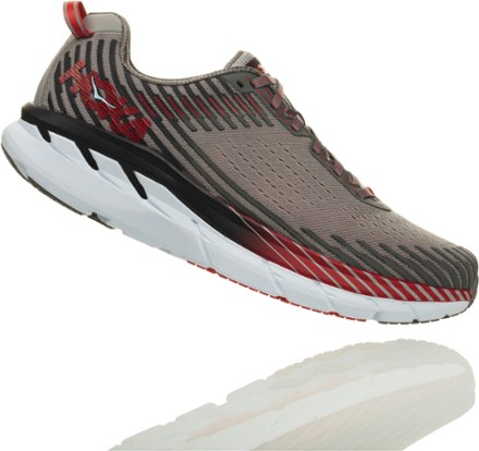 rei outlet hoka