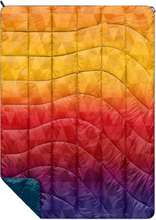 NanoLoft Puffy Travel Blanket - Pyro Tri-Fade