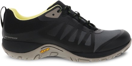 dansko womens shoes near me