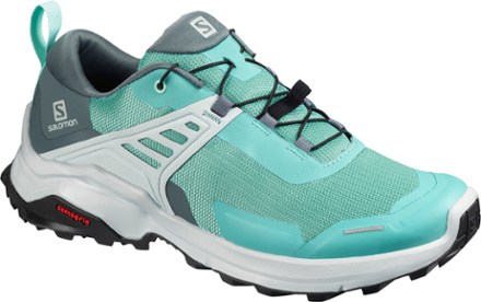 salomon x raise low hiking shoes