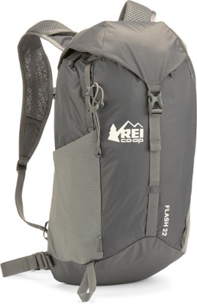 REI Flash 22 Review: Best Day Hiking Pack • Nomads With A Purpose