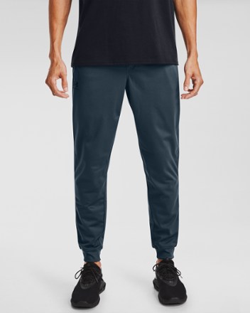 under armour men's sportstyle jogger tapered leg pants