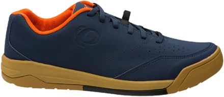 Below is the newest version of PEARL iZUMi X-Alp Flow Mountain Bike Shoes - Men's
