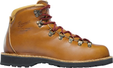 Mountain Pass Hiking Boots - Rio - Men's