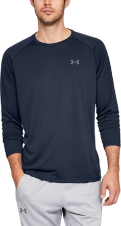 under armor dry fit shirt