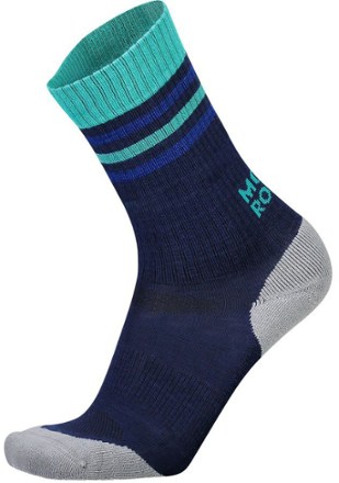 Signature Crew Socks - Women's