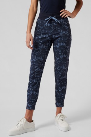 Trekkie North Printed Jogger Pants - Women's