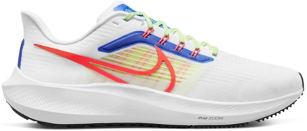 Air Zoom Pegasus 39 Road-Running Shoes - Men's