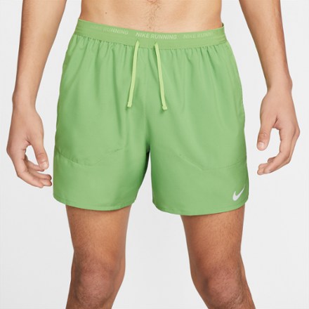 running shorts for men nike