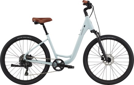 Cannondale Adventure 1 Bike