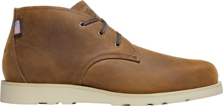 Pine Grove Chukka Boots - Men's