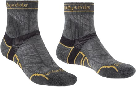 Lightweight T2 Merino Sport 3/4 Crew Socks - Men's