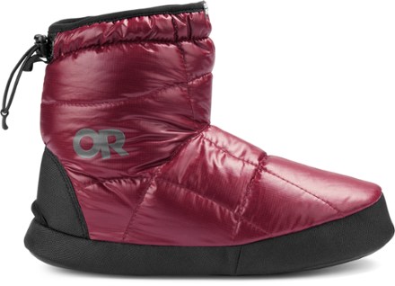 There's a newer version of Outdoor Research Tundra Aerogel Booties - Women's