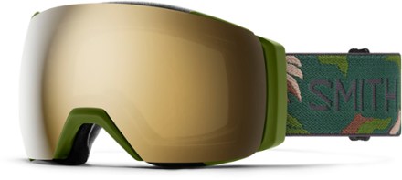 I/O MAG XL ChromaPop Snow Goggles with gogglesoc - Low Bridge Fit