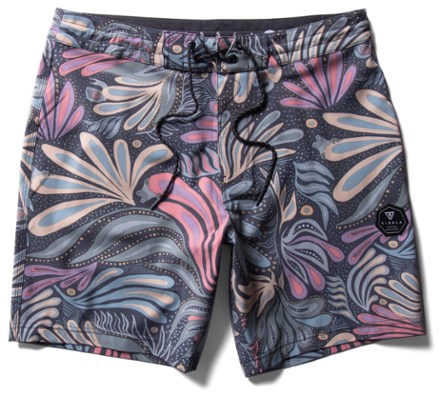 商品は状態確認 - ◇人気完売商品◇DIAGONAL LINE SURF SHORTS VEATM