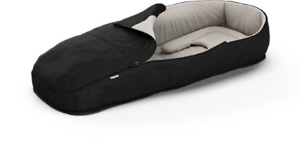 Below is the newest version of Thule Newborn Nest