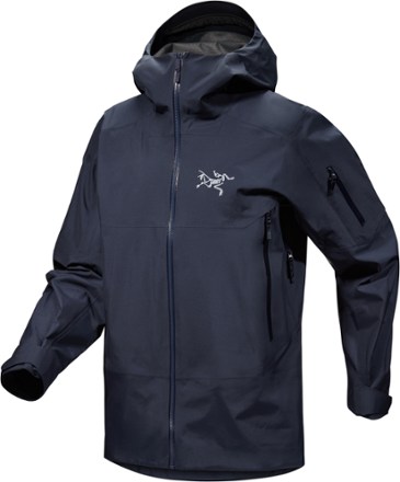 HOMBRE1  The Arc'teryx Alpha SV Jacket Is Perfect For Rugged