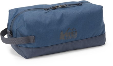 There's a newer version of REI Co-op Roadtripper Print Pod - Medium