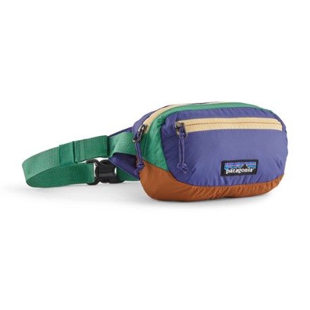 patagonia crossbody bag Canyon Brown Atom Sling 8L DS HN FFG All fabrics Patagonia Terravia Pack 28L Color:Mid Grey Dark Heather/TNF Black-NPF
