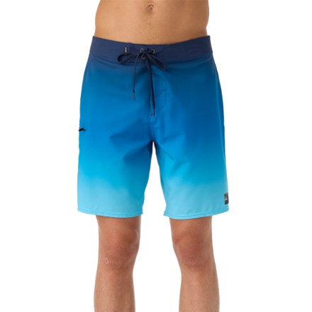 O'Neill Hyperfreak Heat Fade 19" Board Shorts - Men's 0