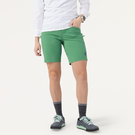 Stio OPR 9" Bike Shorts - Women's 0