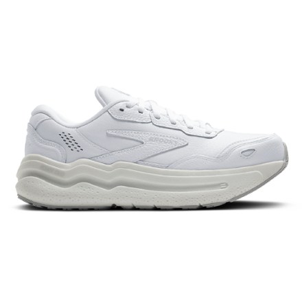 レン 940v4 - New Balance Reconsidered - Discount Sneakers & Shoes